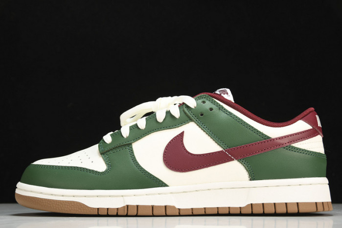 Nike SB Dunk Low "Gorge Green" FB7160-161