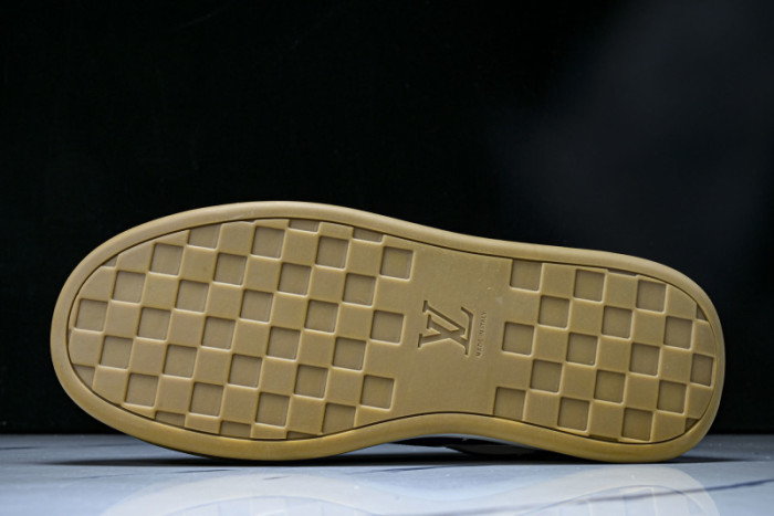 LV SNEAKER  FOR-LV401