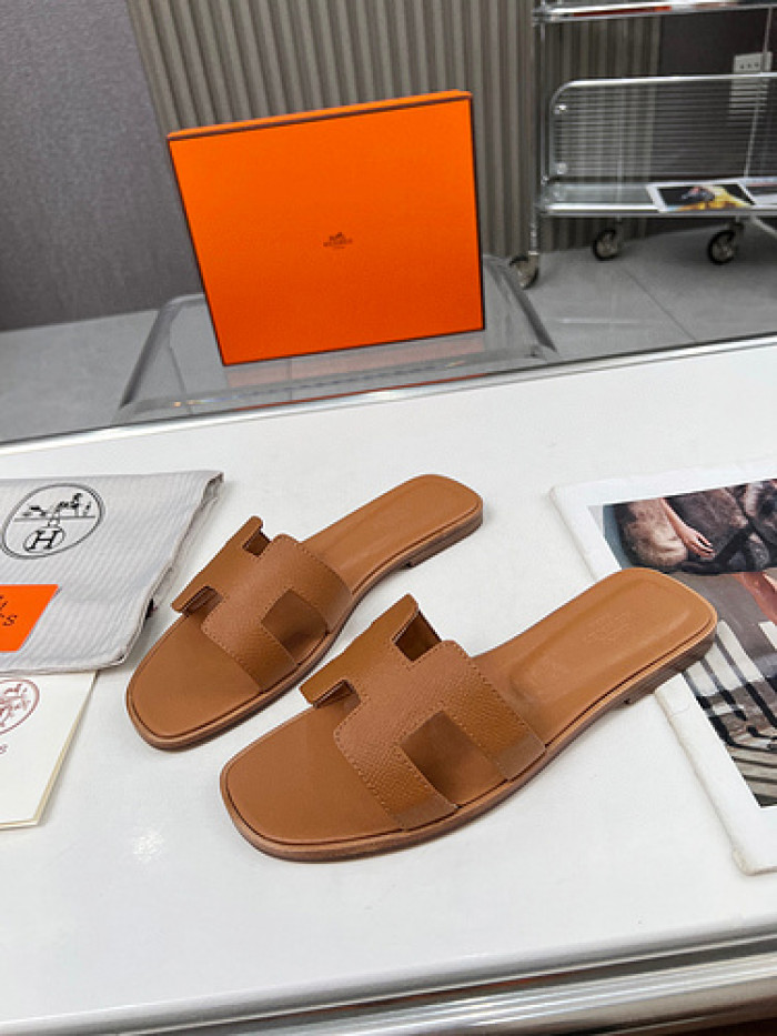 H*RMES  SLIDS   HM-33