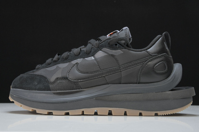 Nike Vaporwaffle Sacai Black Gum DD1875-001