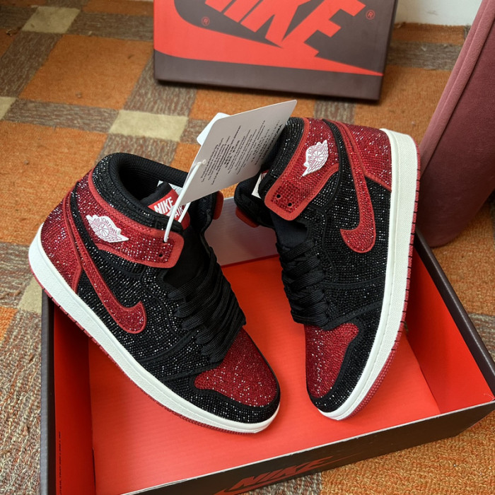 AIR JORDAN 1 RETRO  AJ-01