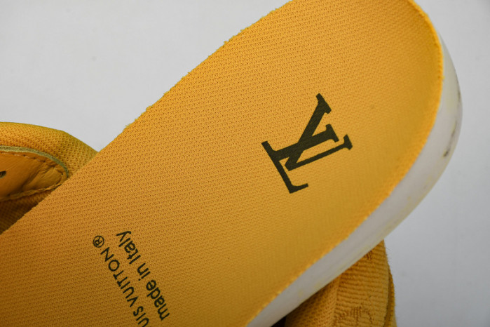 LV SNEAKER LOW 121205