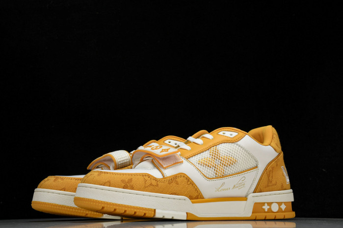 LV SNEAKER LOW 121205