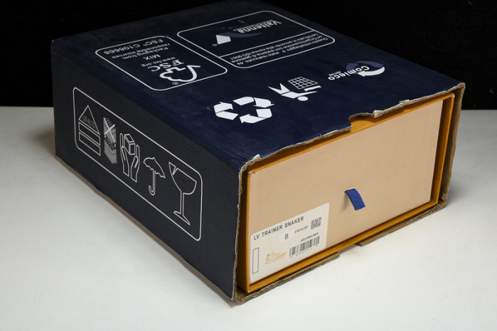 LV SNEAKER LOW 121205