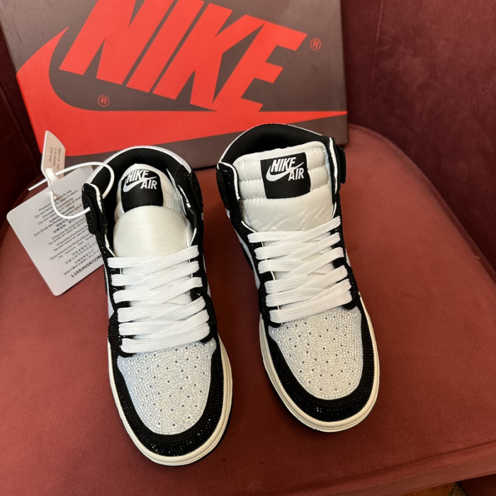 AIR JORDAN 1 RETRO AJ-22