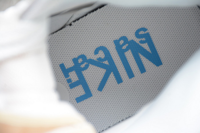 SACAI X NIKE BLAZER MID WHITE BV0072-100