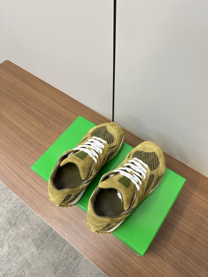 b0tt*ga Ven*ta orbit sneaker