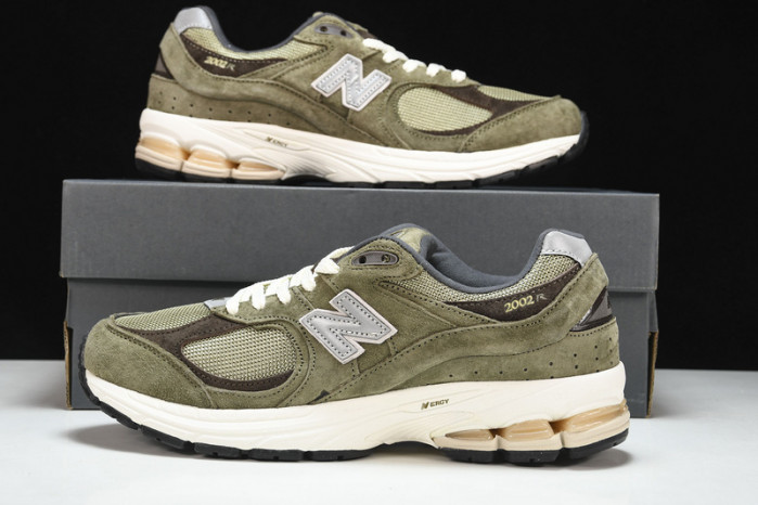 New Balance yeeshoes  M2002RHN