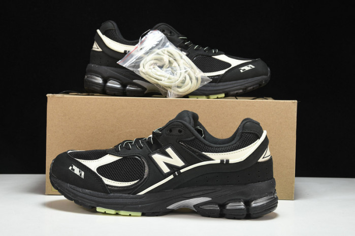 Randomevent x UNIK x New Balance  ML2002RZ