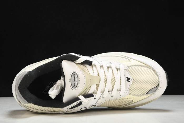 New Balance yeeshoes ML2002RQ