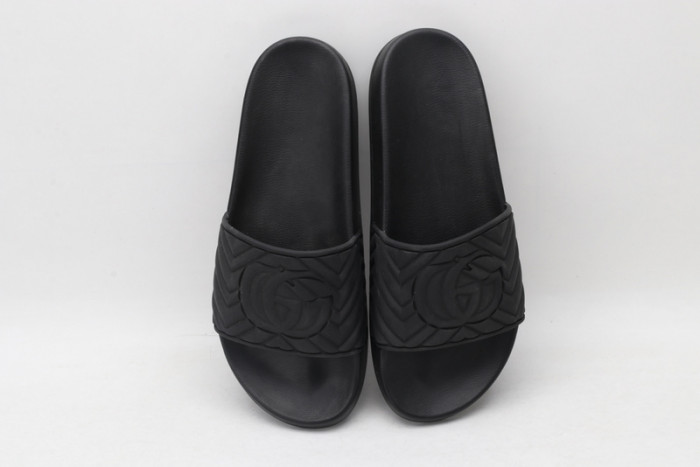 Gv*c slippers all black