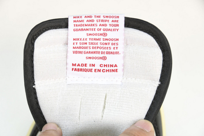 Travis Scott x Air Jordan 1 Low "Dark Mocha" CQ4277-105