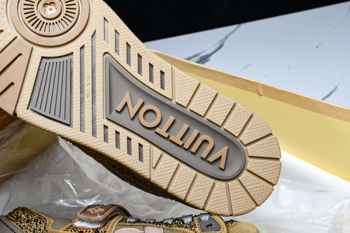 LV SNEAKER LOW FOR-LV249