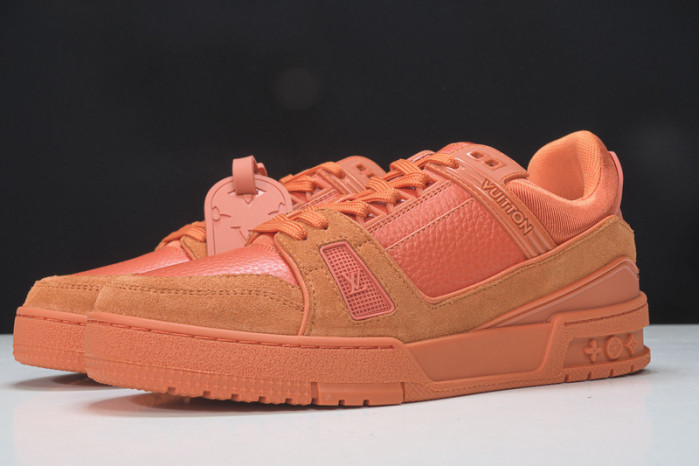 LV SNEAKER LOW YEE-012