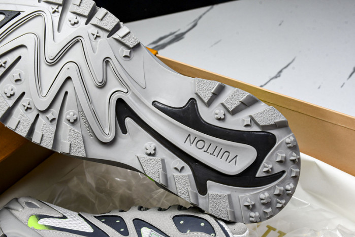 LV SNEAKER  FOR-LV275