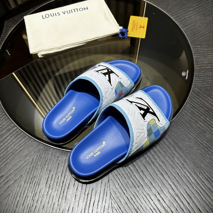 LV SLIPPERS