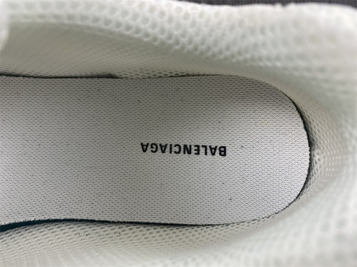 BLCG   PHANTOM  YEESHOES042101