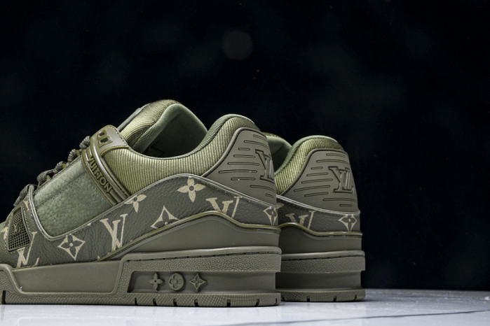 LV SNEAKER TRAINER FOR-LV266