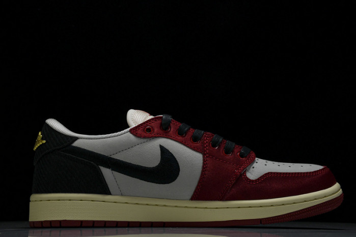 Trophy Room x Air Jordan 1 Low OG “Home”  FN0432-100