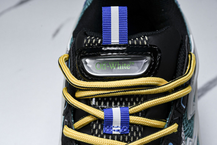 OF C/O  SNEAKER  FOR-51502