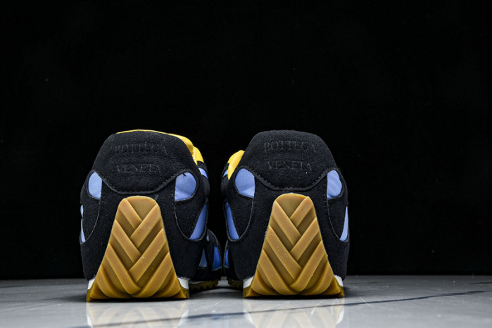 b0tt*ga Ven*ta  sneaker