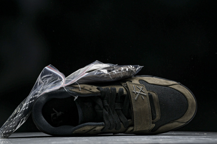 Travis Scott x Jordan Cut The Check   FZ8117-204