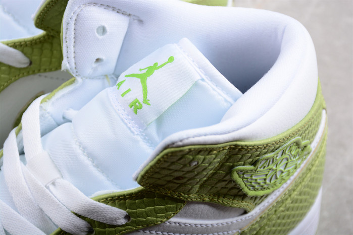 Air Jordan 1 Mid SE "Green Python" DV2959-113