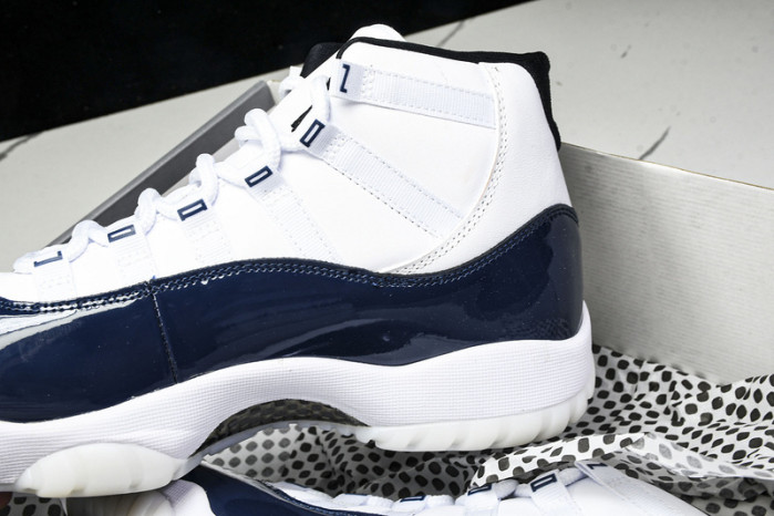Air Jordan 11 Retro  LH0296-400