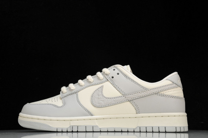 NIKE Dunk Low  "Needlework"  FJ4553-133