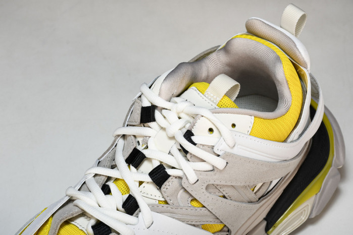 BLCG Track W1ST30258