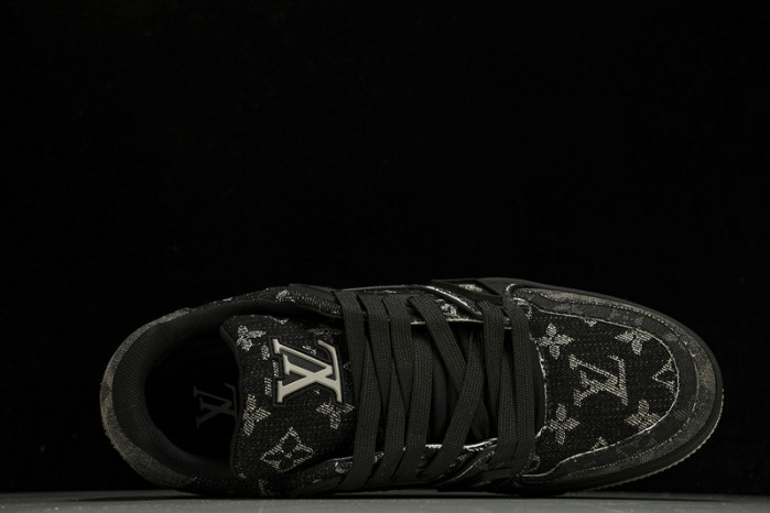 LV SNEAKER LOW  020401