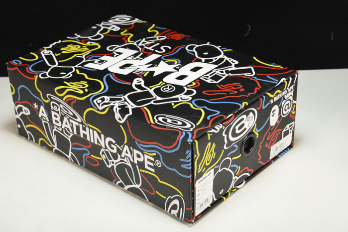 A B*THING APE YEE-032