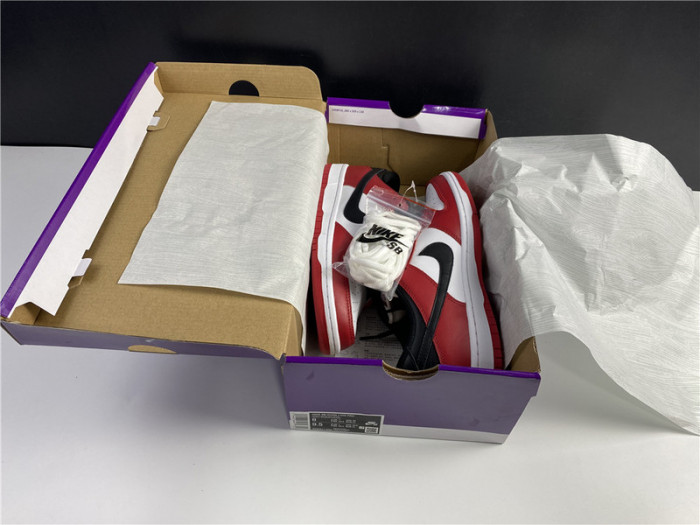 Nike SB Dunk Low J-Pack Chicago BQ6817-600