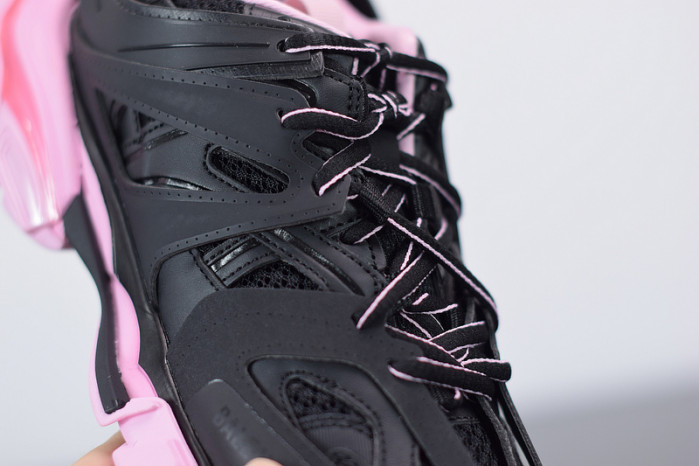 BLCG Track Trainer pink and black 542436 W3AC1 1050