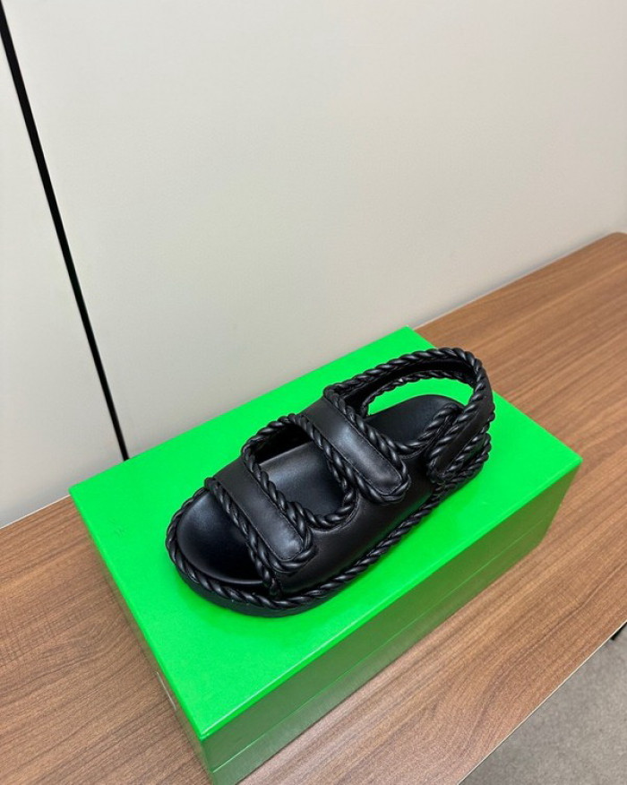 b0ttega Ven*ta  slides