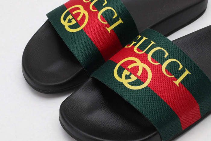 Gv*c slippers