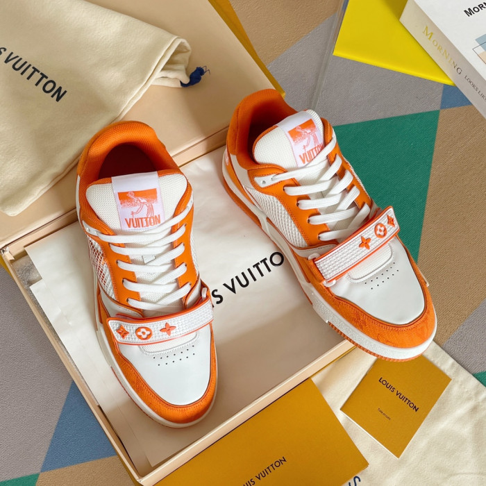 LV SNEAKER LOW  121302